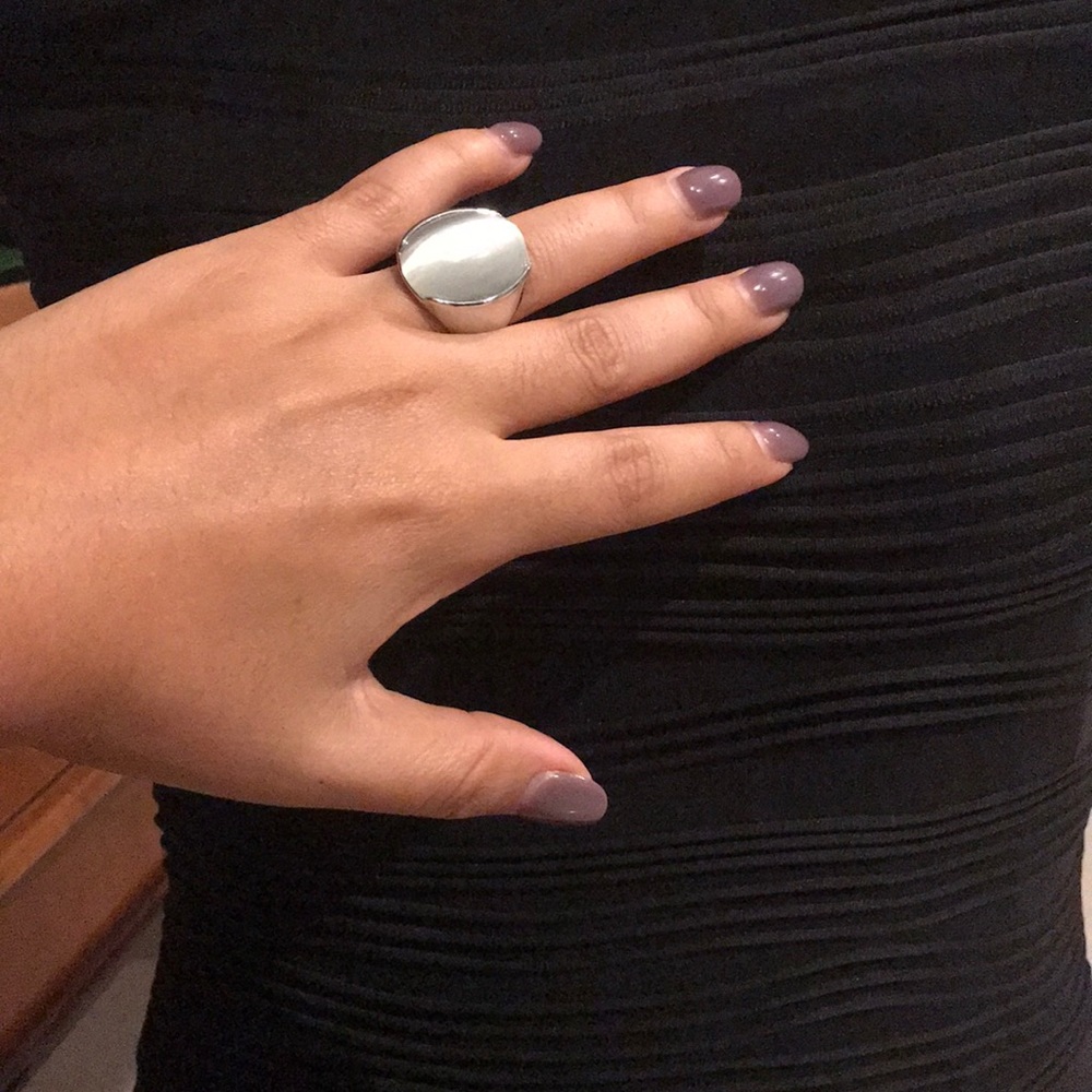 Ring - Picture 2 of 3